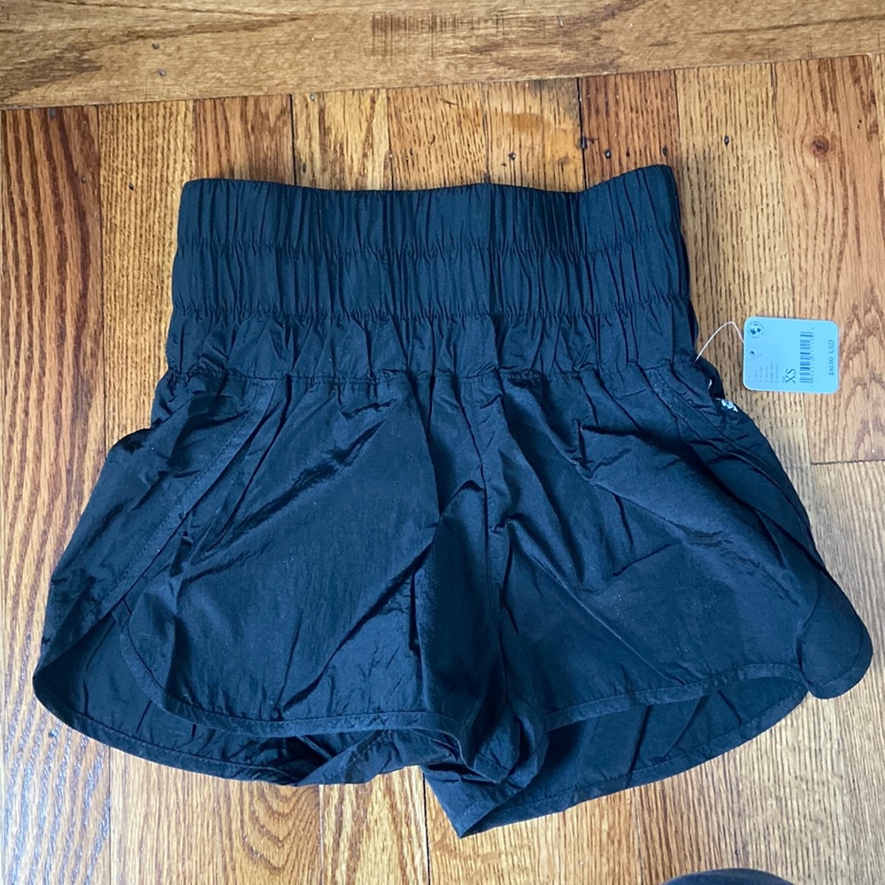 Free People - NWT The Way Home Short - XS - BLACK